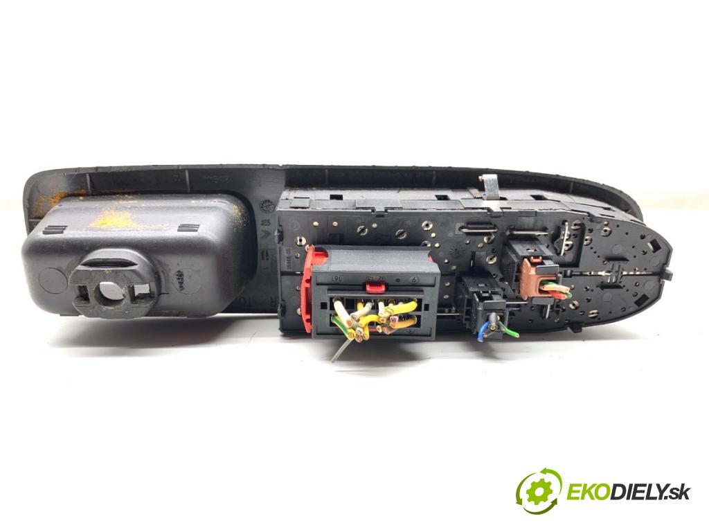 PEUGEOT 607 sedan 2003 98 kW 2.2 HDi 2179 Prepínač okien  (Prepínacie páčky pod volantom)