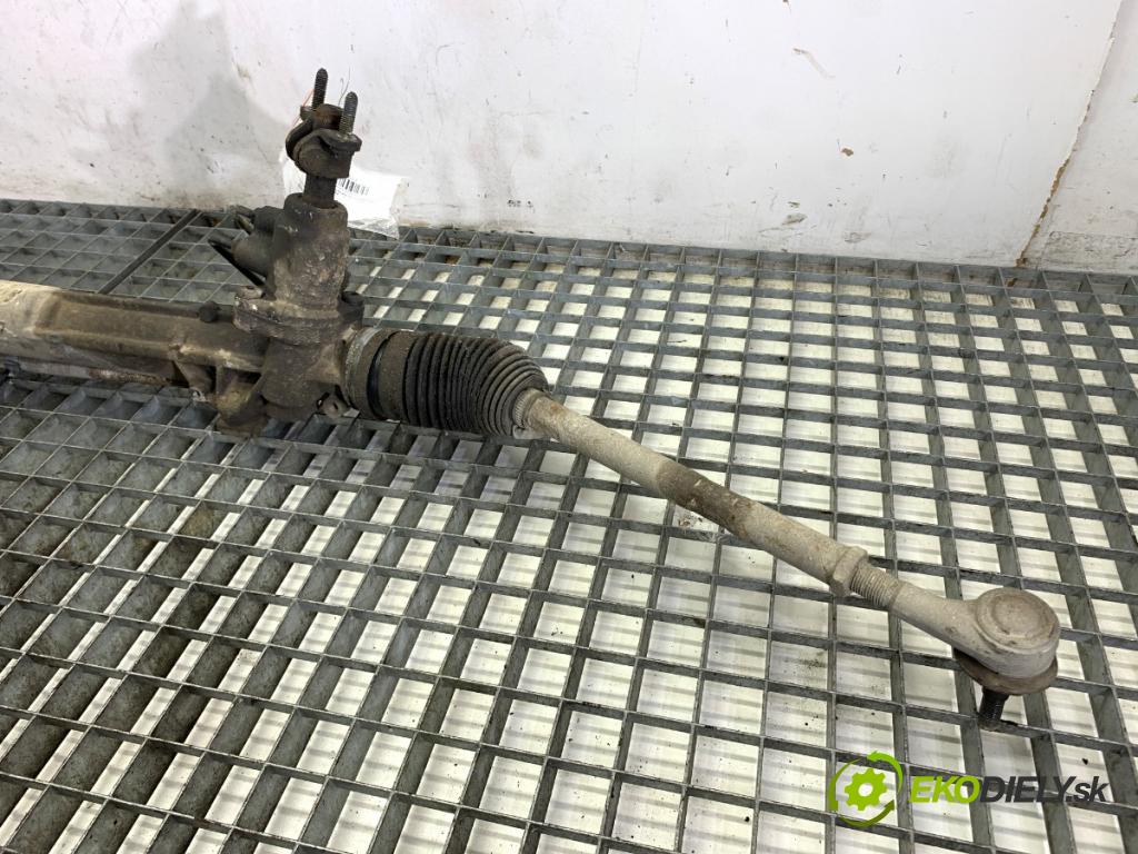 PEUGEOT 607 sedan 2003 98 kW 2.2 HDi 2179 řízení (Řízení)