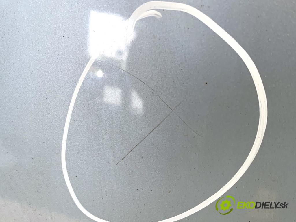 PEUGEOT 607 sedan 2003 98 kW 2.2 HDi 2179 kapota  (Kapota)