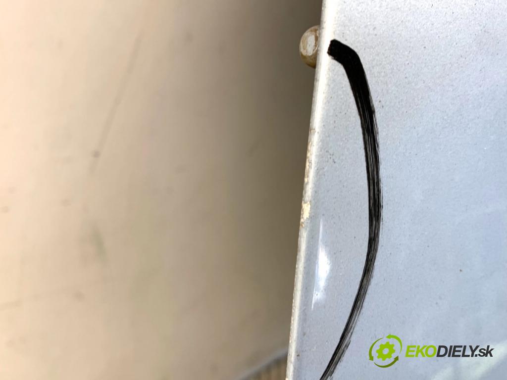 PEUGEOT 607 sedan 2003 98 kW 2.2 HDi 2179 kapota  (Kapota)