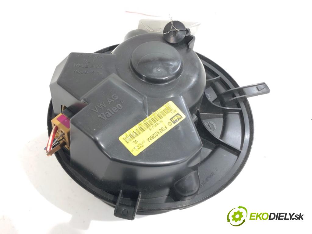 AUDI A3 8P liftback 2003 75 kW 1.6 1595 topení F983228M