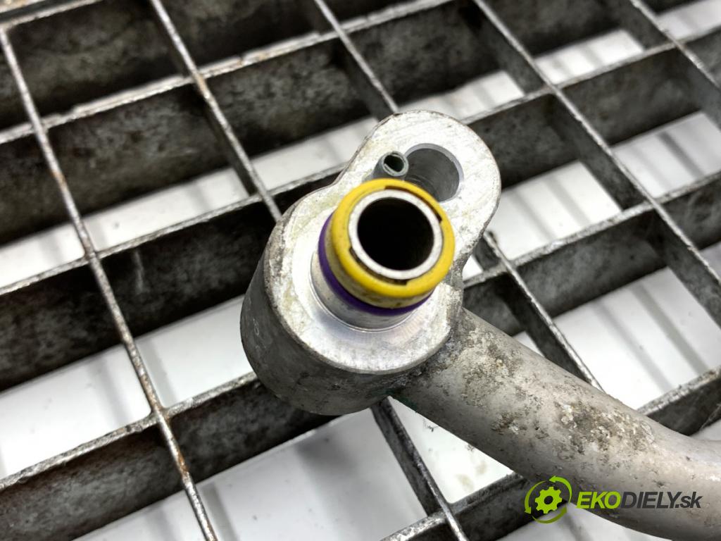 AUDI A3 8P liftback 2003 75 kW 1.6 1595 rúrka klimatizácie 1K0820721G (Rúrka klimatizácie)