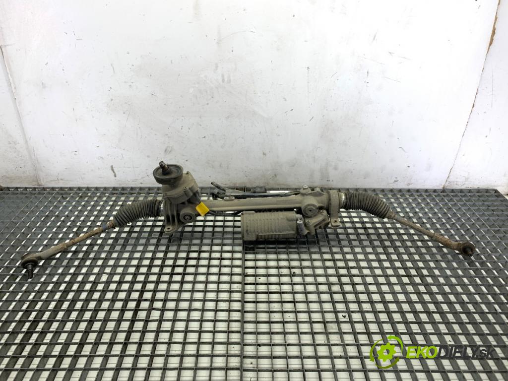 AUDI A3 8P liftback 2003 75 kW 1.6 1595 řízení  (Řízení)