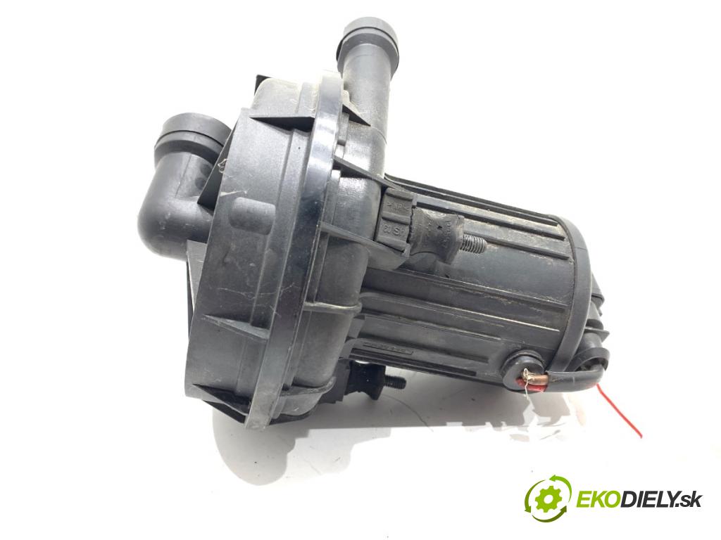 AUDI A3 8P liftback 2003 75 kW 1.6 1595 pumpa vzduchu sekundárního 06A959253B (Topení, ventilace ostatní)