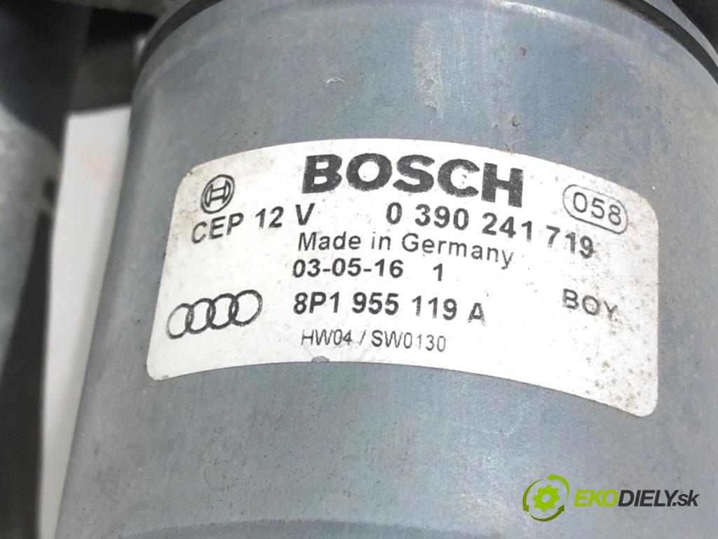 AUDI A3 8P liftback 2003 75 kW 1.6 1595 Mechanizmus stieračov predný 8P1955023D (Motorček stieračov predný)