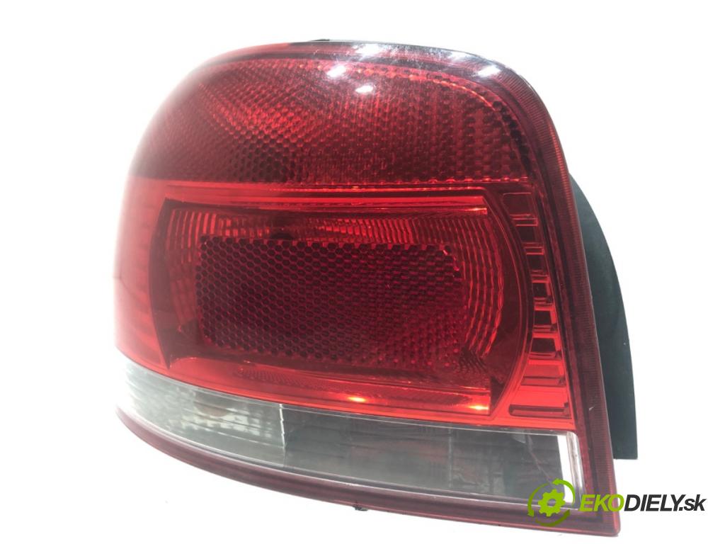 AUDI A3 8P liftback 2003 75 kW 1.6 1595 světlo levý zadní část
