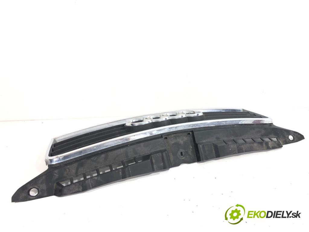 AUDI A3 8P liftback 2003 75 kW 1.6 1595 mřížka maska  (Přední mřížka (maska chladiče))