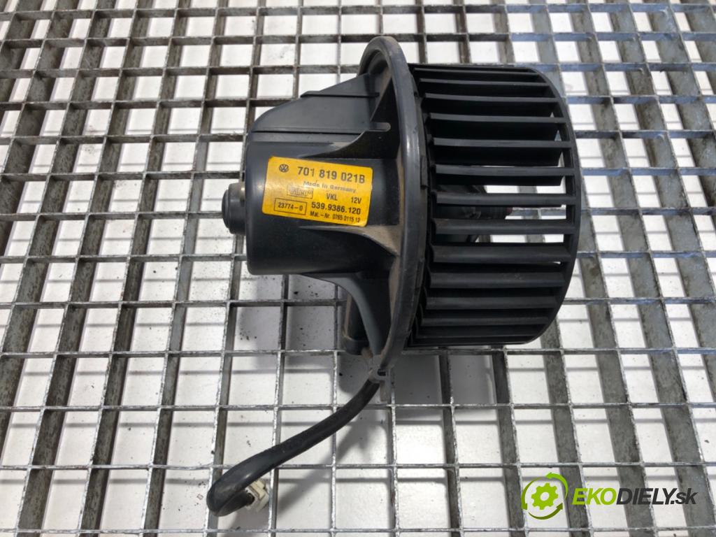 VW TRANSPORTER T4 Autobus 1997 57 kW 2.4 D Syncro 2370 topení 701819021D