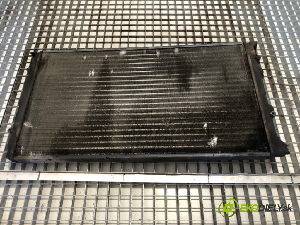 VW TRANSPORTER T4 Autobus 1997 57 kW 2.4 D Syncro 2370 chladič vody  (Vodní chladič)