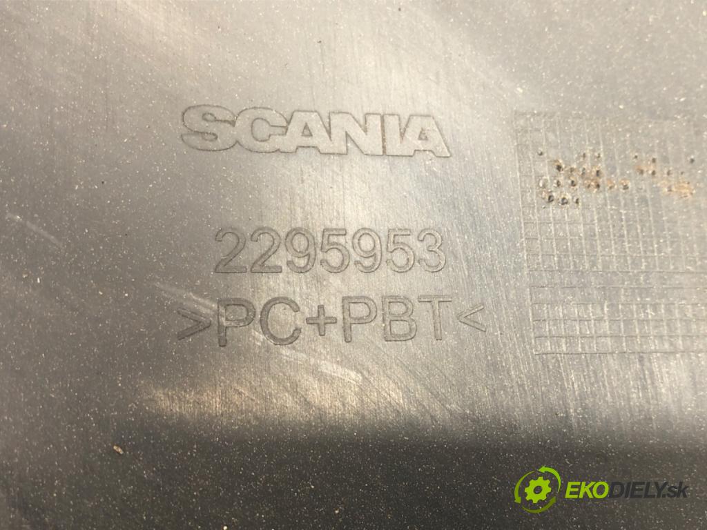 SCANIA L,P,G,R,S - series Wywrotka 2019 302 kW R410 302 kW [411 KM] olej napędowy 2017 - 2022 12742 rohový nárazníka přední část levý 2295953