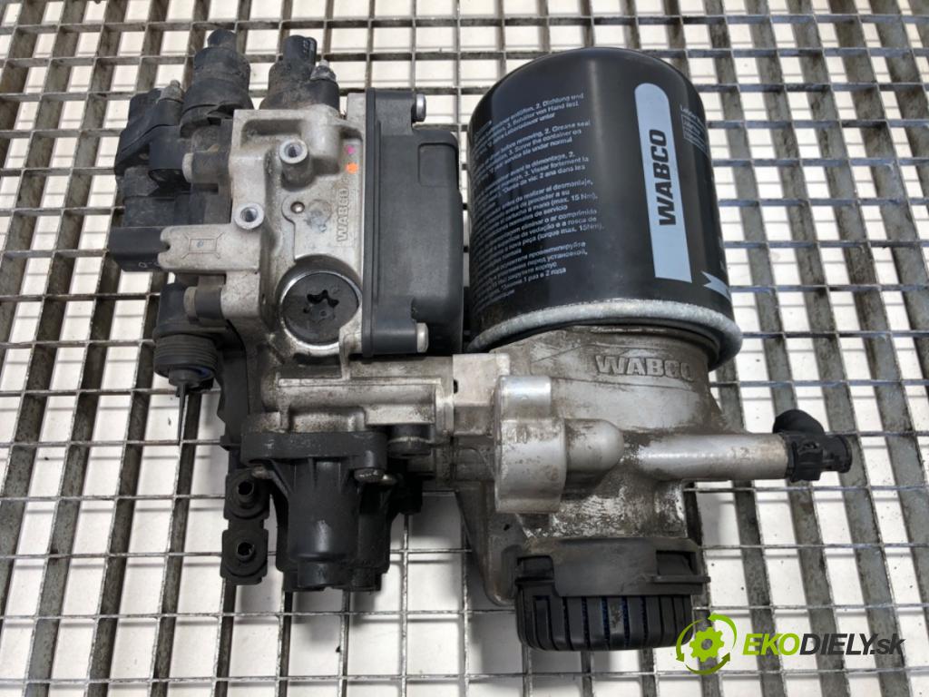 SCANIA L,P,G,R,S - series Wywrotka 2019 302 kW R410 302 kW [411 KM] olej napędowy 2017 - 2022 12742 kondenzátor sušič vzduchu  (Klimatizace ostatní)