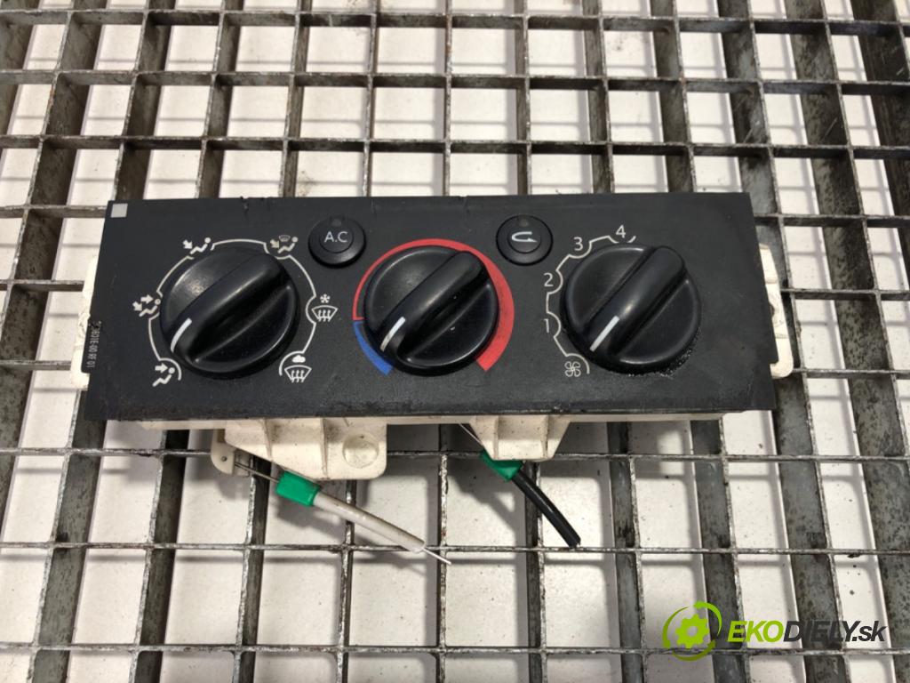 RENAULT MASTER II Skrzynia 2007 88 kW 2.5 dCi 2463 Panel ovládania kúrenia N2385001 (Prepínacie páčky pod volantom)