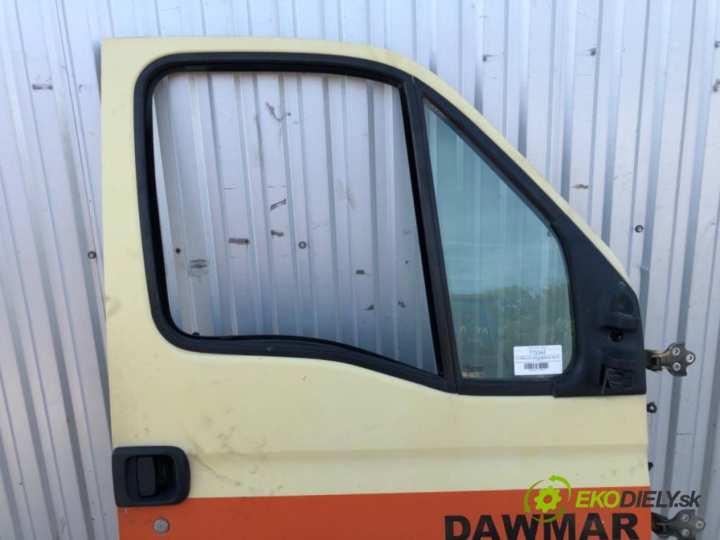 RENAULT MASTER II Skrzynia 2007 88 kW 2.5 dCi 2463 dveře pravý přední část