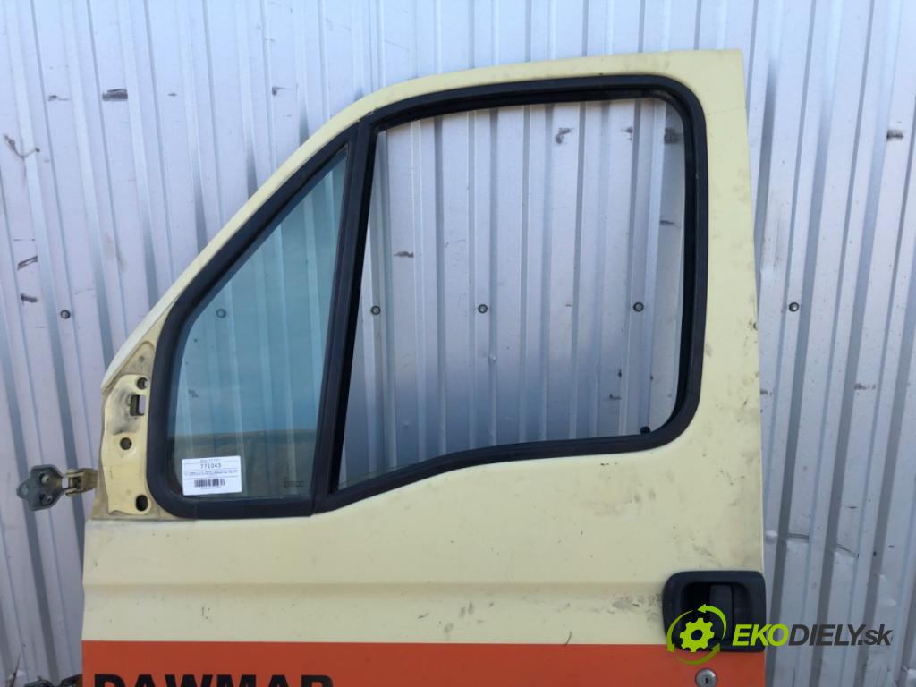 RENAULT MASTER II Skrzynia 2007 88 kW 2.5 dCi 2463 dveře levý přední část
