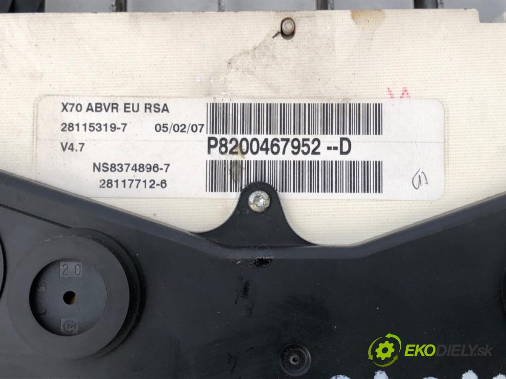 RENAULT MASTER II Skrzynia 2007 88 kW 2.5 dCi 2463 Prístrojovka 8200467952 (Prístrojová doska)