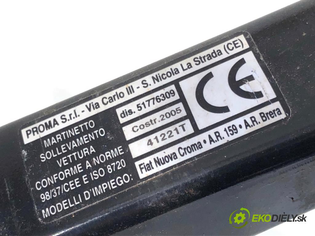 FIAT CROMA Kombi 2006 147 kW 2.4 D Multijet 2387 ZVEDÁK: - mechanismus 51776309