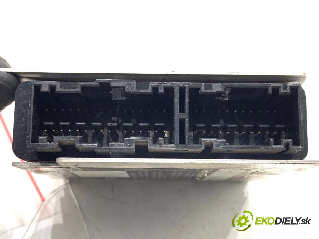 FIAT CROMA Kombi 2006 147 kW 2.4 D Multijet 2387 senzor airbag (Snímač)