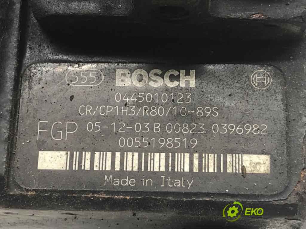 FIAT CROMA Kombi 2006 147 kW 2.4 D Multijet 2387 Pumpa vstrekovacia 0445010123 (Vstrekovacie čerpadlo)