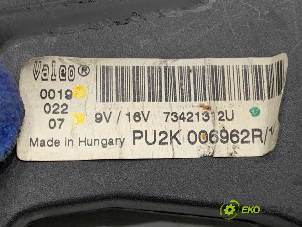 FIAT CROMA Kombi 2006 147 kW 2.4 D Multijet 2387 odpor rezistor topení vzduchu 73421312U (Odpor topení)