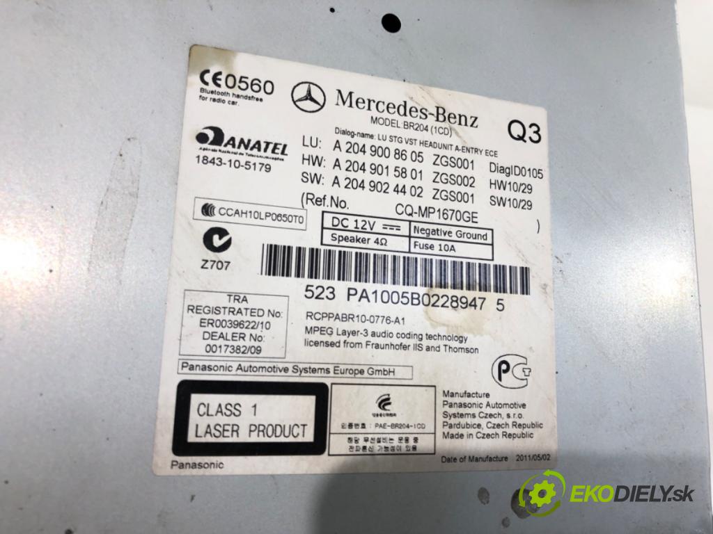 MERCEDES-BENZ W204 sedan 2007 135 kW C 200 Kompressor (204.041) 1796 RADIO A2049008605 (Audio zariadenie)
