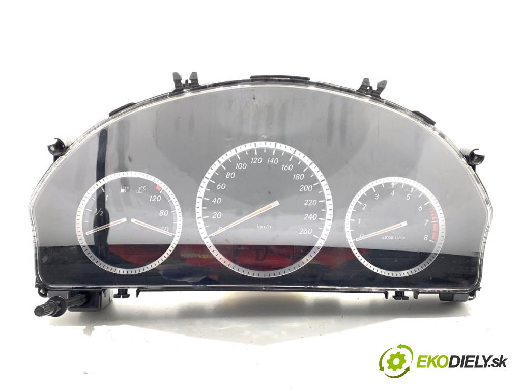 MERCEDES-BENZ W204 sedan 2007 135 kW C 200 Kompressor (204.041) 1796 Prístrojovka A2045400848 (Prístrojová doska)