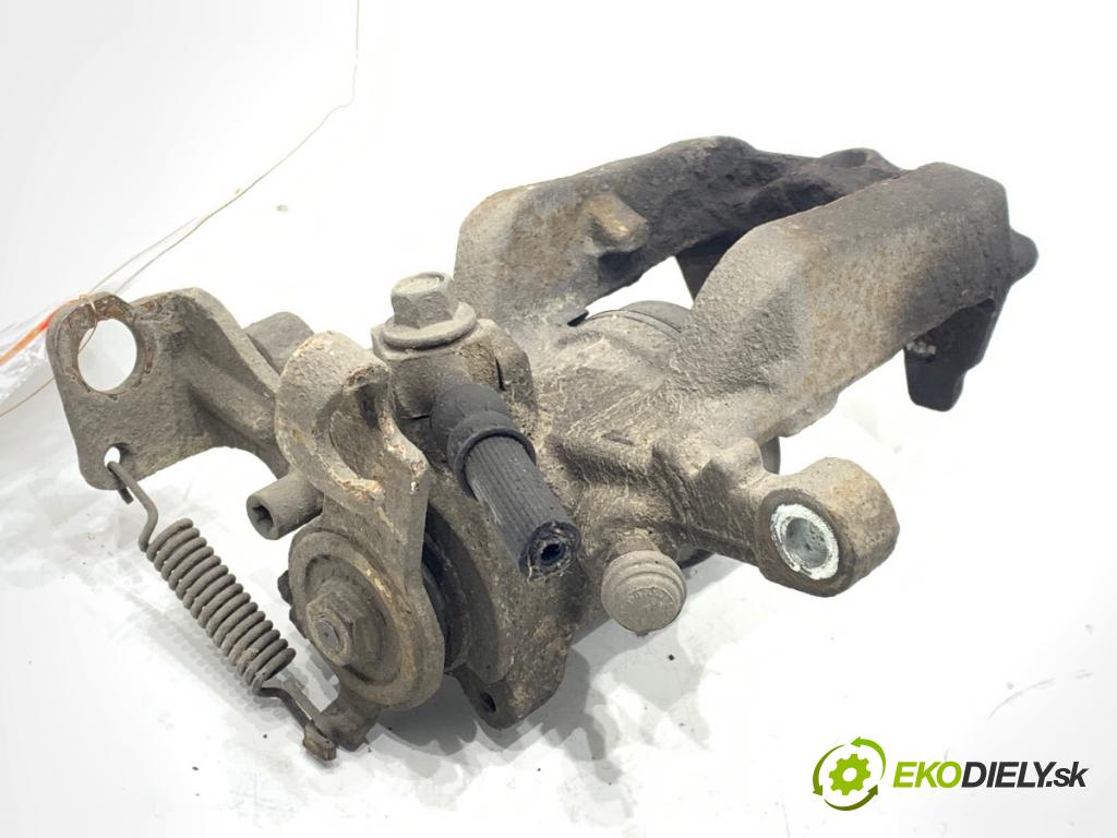 OPEL ASTRA J liftback 2011 92 kW 1.7 CDTI (68) 1686 brzdič třmen levý zadní část