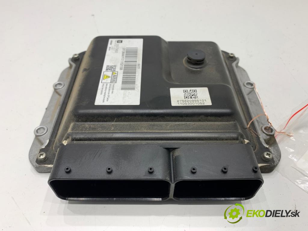 OPEL ASTRA J liftback 2011 92 kW 1.7 CDTI (68) 1686 riadiaca jednotka Motor 55579893 (Riadiaca jednotka)