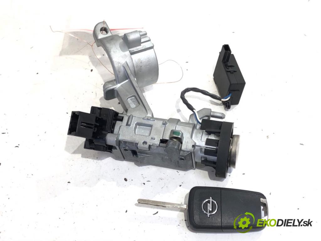 OPEL ASTRA J liftback 2011 92 kW 1.7 CDTI (68) 1686 spinačka 20939745 (Spínacia skrinka)