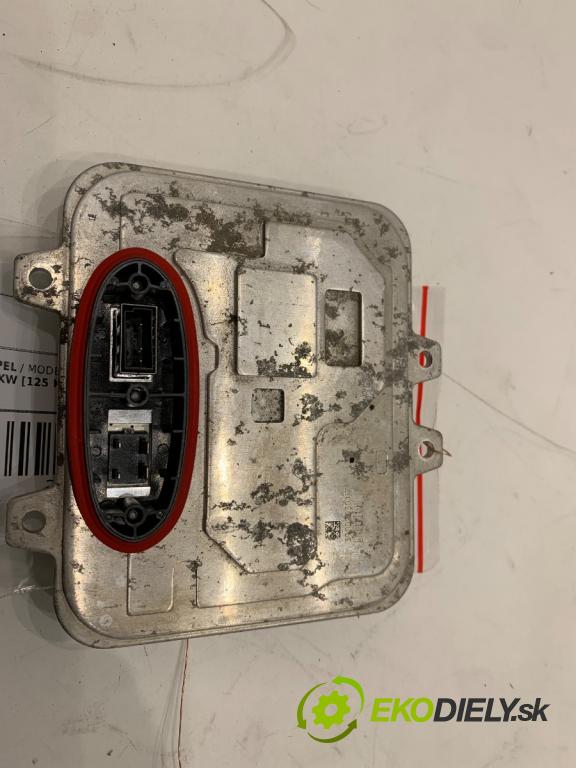 OPEL ASTRA J liftback 2011 92 kW 1.7 CDTI (68) 1686 Menič XENON 5DV009720 (Riadiaca jednotka xenónu)