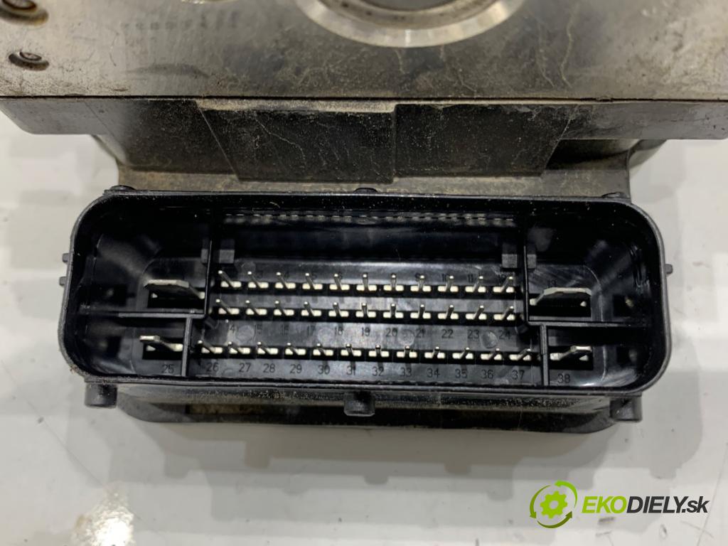 OPEL ASTRA J liftback 2011 92 kW 1.7 CDTI (68) 1686 Pumpa ABS 13356789 (Pumpa ABS)