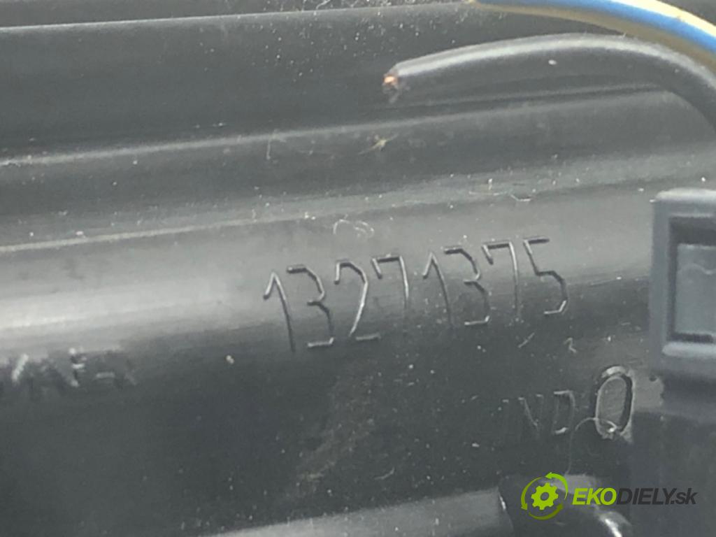 OPEL ASTRA J liftback 2011 92 kW 1.7 CDTI (68) 1686 Kľučka dverí zad 13271375