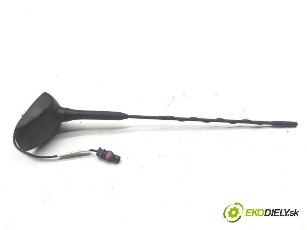 OPEL ASTRA J liftback 2011 92 kW 1.7 CDTI (68) 1686 ANTENA 13322156