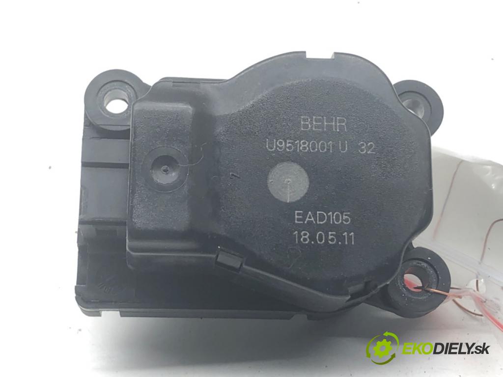 OPEL ASTRA J liftback 2011 92 kW 1.7 CDTI (68) 1686 motor topení U9518001