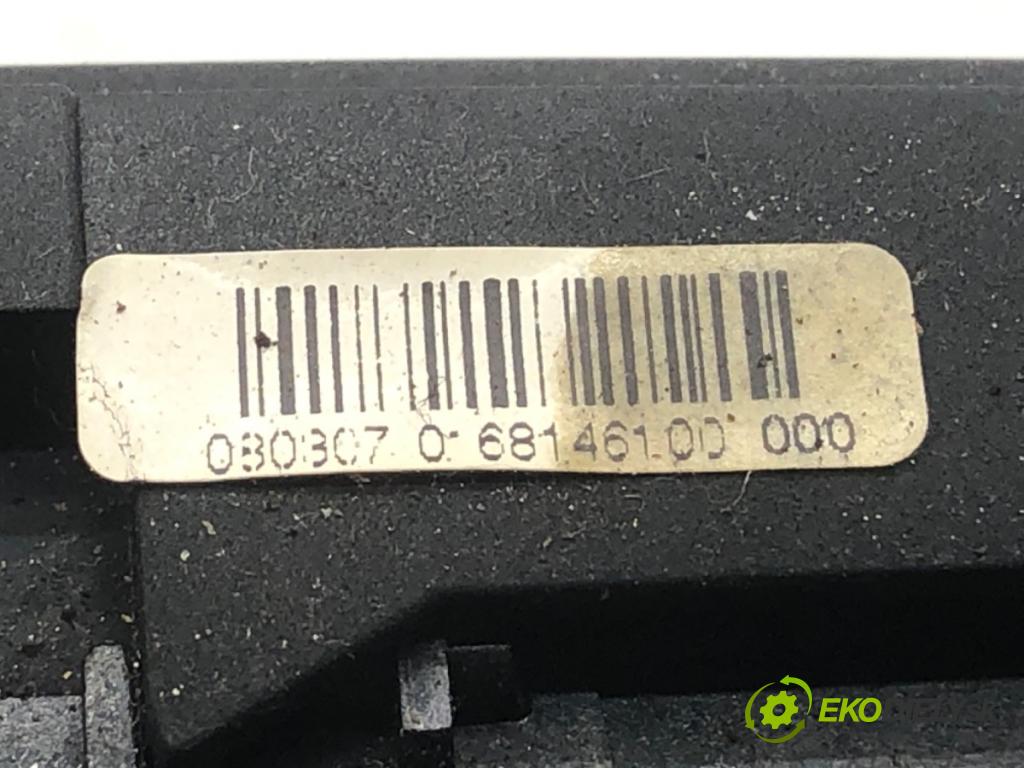 MERCEDES-BENZ W169 liftback 2007 70 kW A 150 (169.031, 169.331) 1498 RADIO 1698200486 (Audio zariadenie)