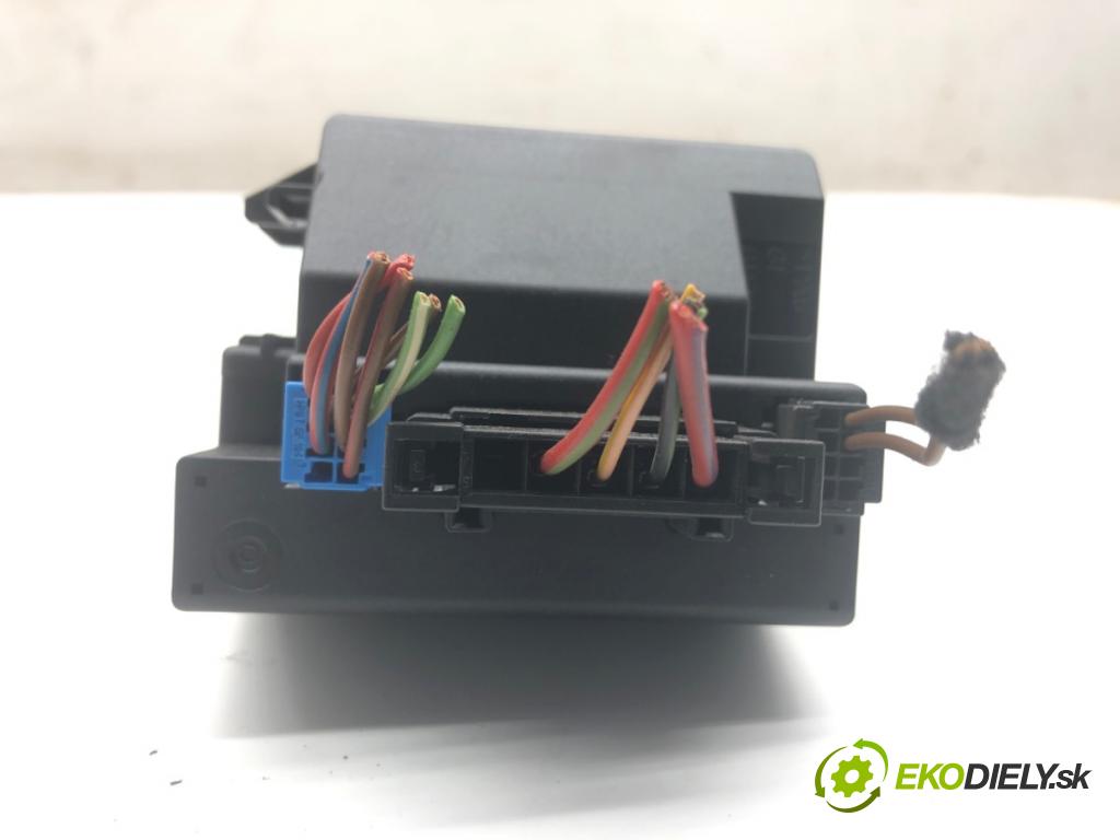 MERCEDES-BENZ W169 liftback 2007 70 kW A 150 (169.031, 169.331) 1498 spinačka 1695451908 (Spínacia skrinka)