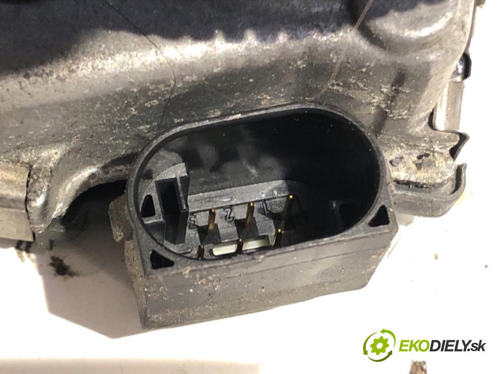 MERCEDES-BENZ W169 liftback 2007 70 kW A 150 (169.031, 169.331) 1498 Škrtiaca klapka 2661410525 (Škrtiaca klapka)