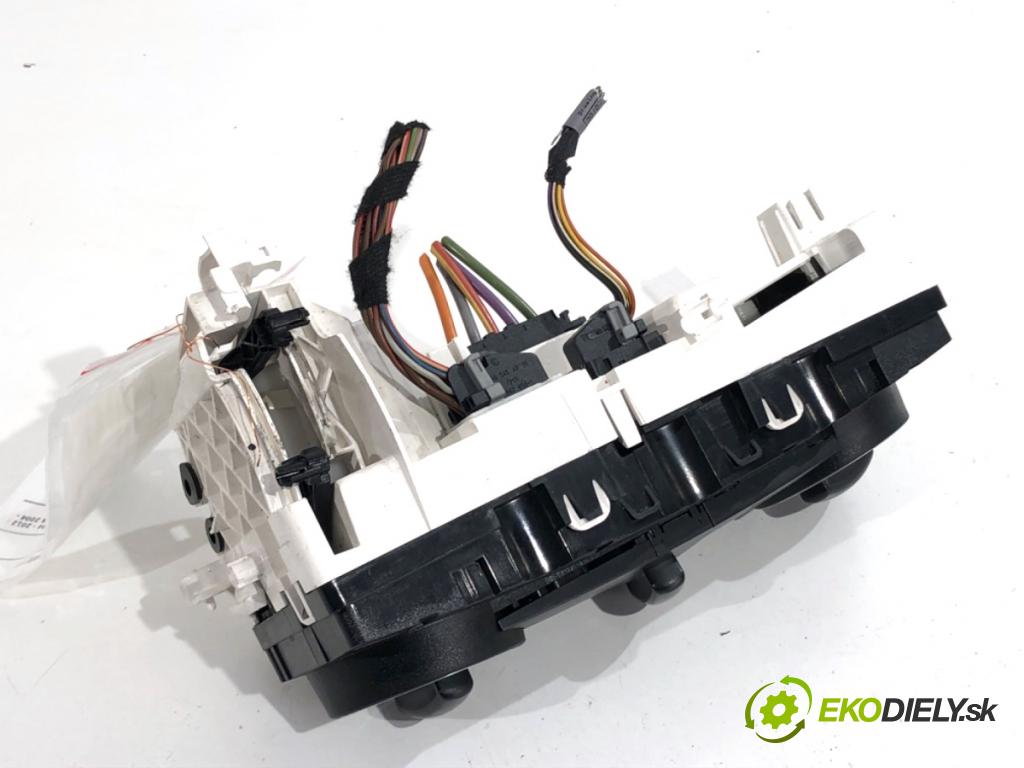 MERCEDES-BENZ W169 liftback 2007 70 kW A 150 (169.031, 169.331) 1498 Panel ovládania kúrenia 1698301785 (Prepínacie páčky pod volantom)