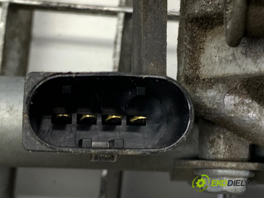 MERCEDES-BENZ W169 liftback 2007 70 kW A 150 (169.031, 169.331) 1498 Mechanizmus stieračov predný 405.127 (Motorček stieračov predný)