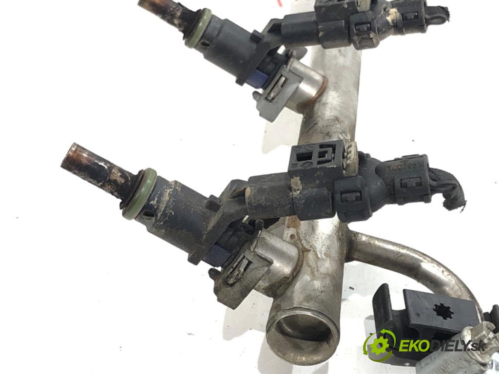 MERCEDES-BENZ W169 liftback 2007 70 kW A 150 (169.031, 169.331) 1498 Lišta vstrekovacia A2660700395 (Vstrekovacia lišta)