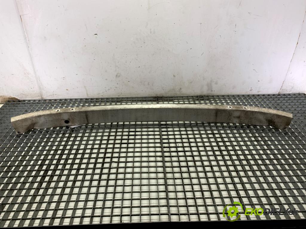 MERCEDES-BENZ W169 liftback 2007 70 kW A 150 (169.031, 169.331) 1498 výztuha nárazníka přední část  (Přední výztuha)