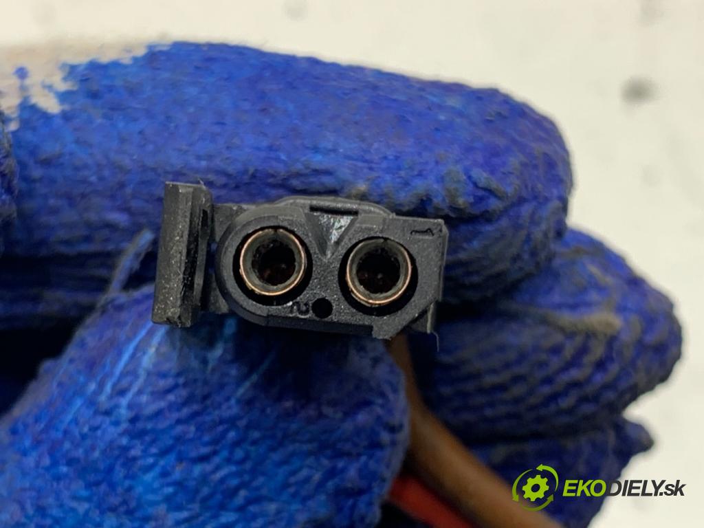 MERCEDES-BENZ W212 sedan 2009 215 kW E 350 CGI (212.057) 3498 ventilátor kúrenia L5964008