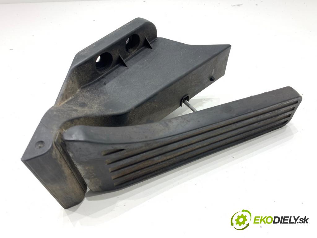 MERCEDES-BENZ W212 sedan 2009 215 kW E 350 CGI (212.057) 3498 Potenciometer plynu 2043000004 (Potenciometer plynového pedálu)