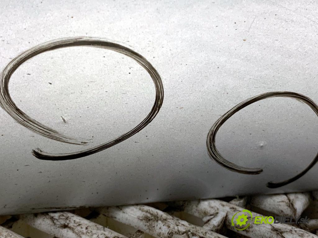 MERCEDES-BENZ W212 sedan 2009 215 kW E 350 CGI (212.057) 3498 dveře pravý zadní část C775