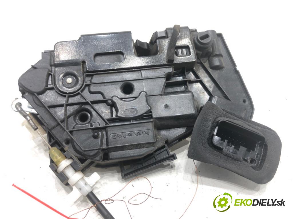 VW POLO V liftback 2011 66 kW 1.6 TDI 1598 zámok dveře levý zadní část 5K4839015F