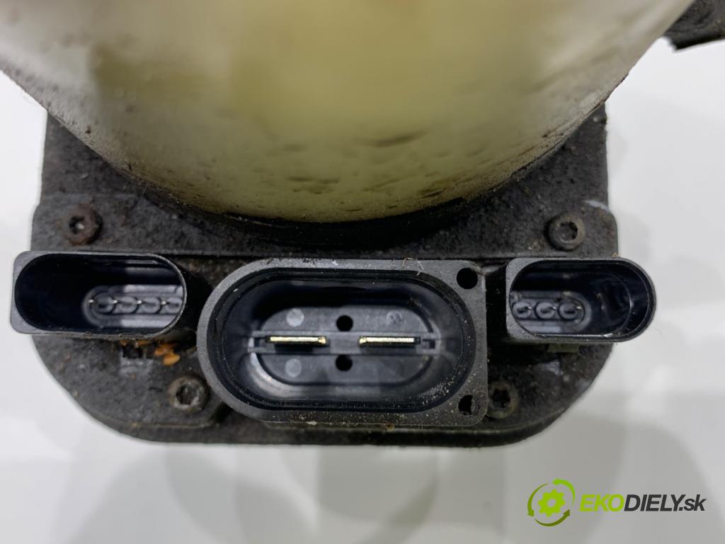 VW POLO V liftback 2011 66 kW 1.6 TDI 1598 pumpa servočerpadlo 6R0423156B (Servočerpadlo)