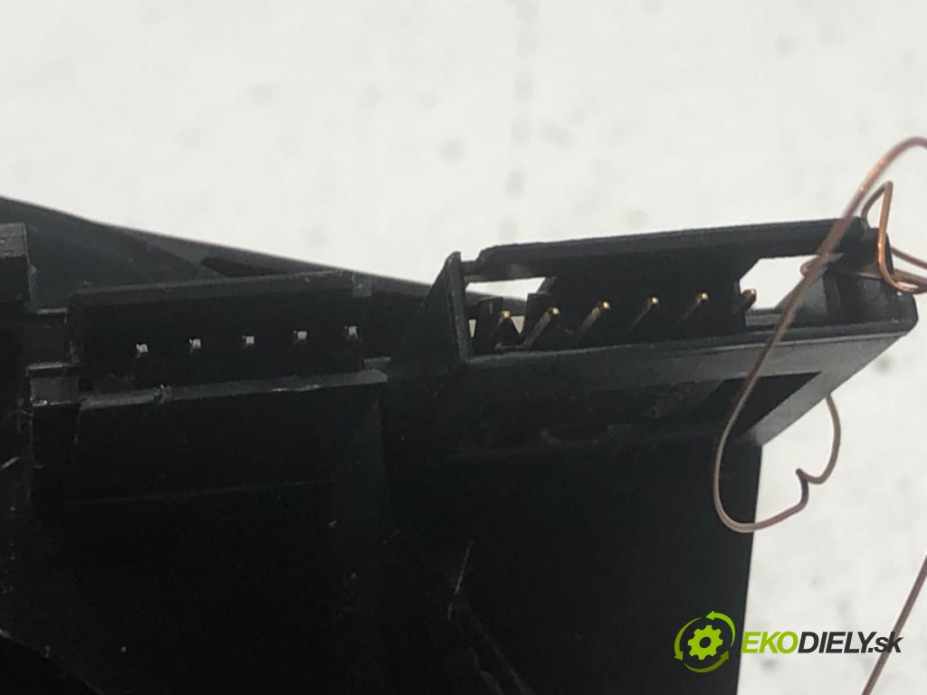 VW POLO V liftback 2011 66 kW 1.6 TDI 1598 Krúžok, slimák airbag 280690 (Airbag)