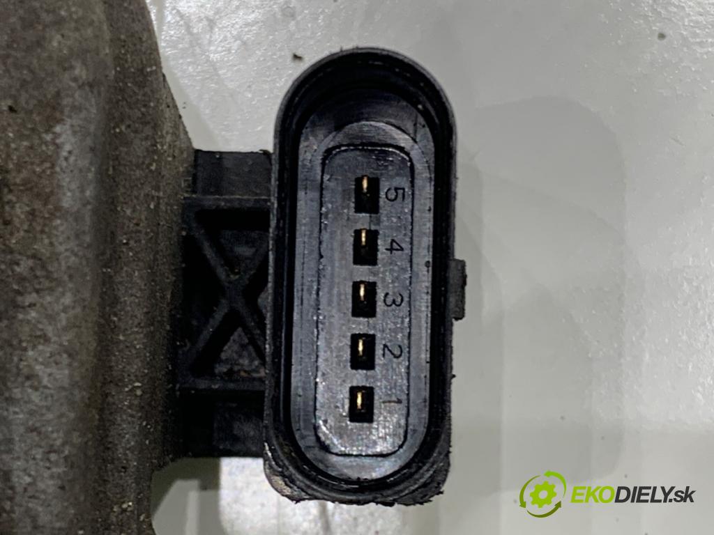 VW POLO V liftback 2011 66 kW 1.6 TDI 1598 Škrtiaca klapka 03L128063J (Škrtiaca klapka)