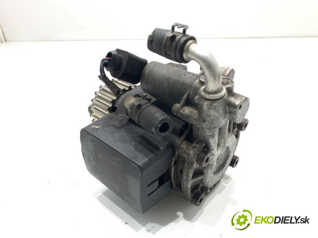 VW POLO V liftback 2011 66 kW 1.6 TDI 1598 Pumpa vstrekovacia 03L130755E (Vstrekovacie čerpadlo)