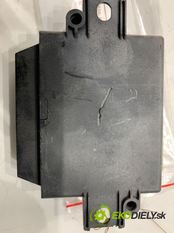 VW POLO V liftback 2011 66 kW 1.6 TDI 1598 Modul PDC  (Riadiaca jednotka ostatné)