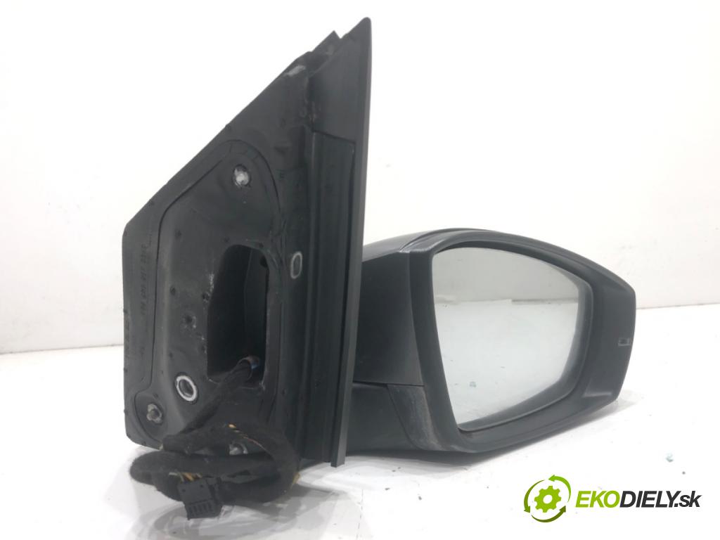 VW POLO V liftback 2011 66 kW 1.6 TDI 1598 zpětné zrcátko pravý 